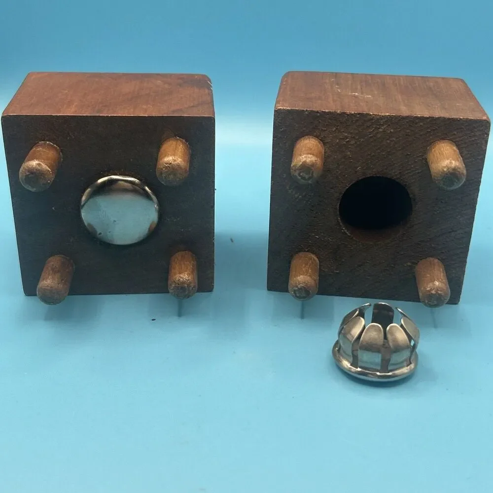 Vintage MCM Wood Salt & Pepper Shaker Set of 2 Square Block w/ Legs 2 3/4